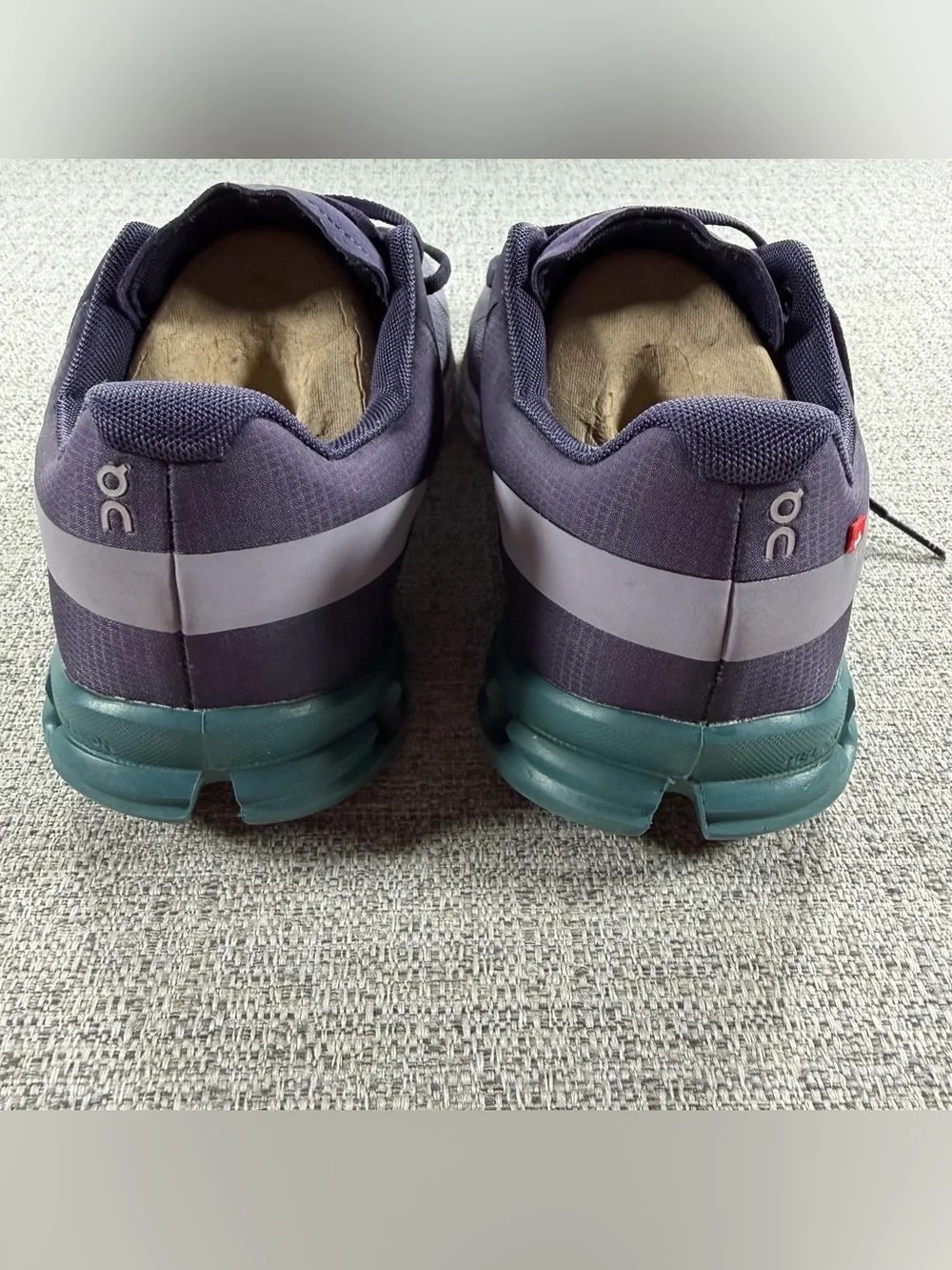 On Cloud Women’s Sz 8 Purple Violet Tide Helion Cloudtec Swiss Running Sneakers